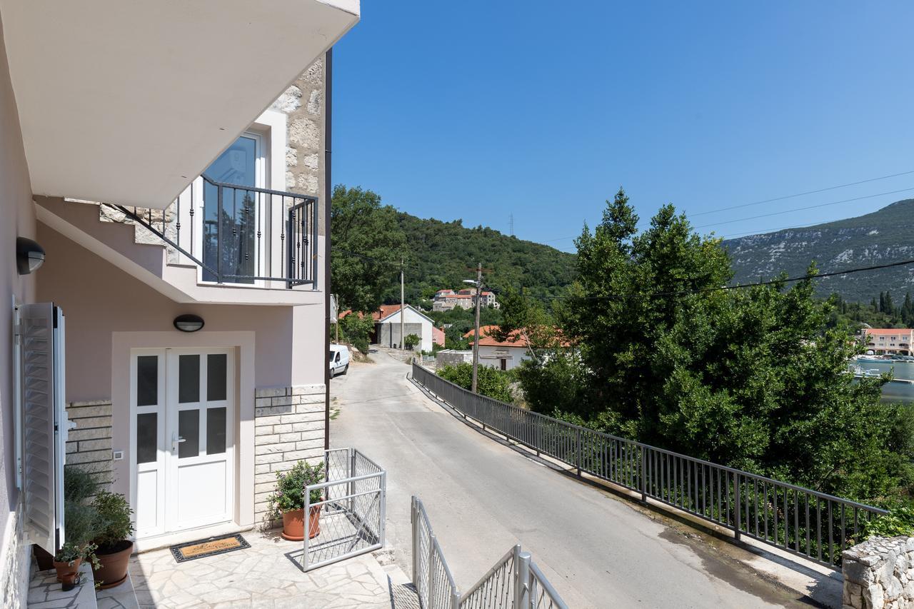 Holiday Home Monika Ston Ngoại thất bức ảnh